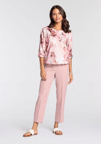 262061893_62211927