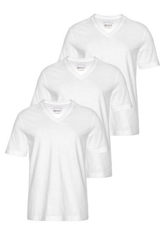 262062000_67423917